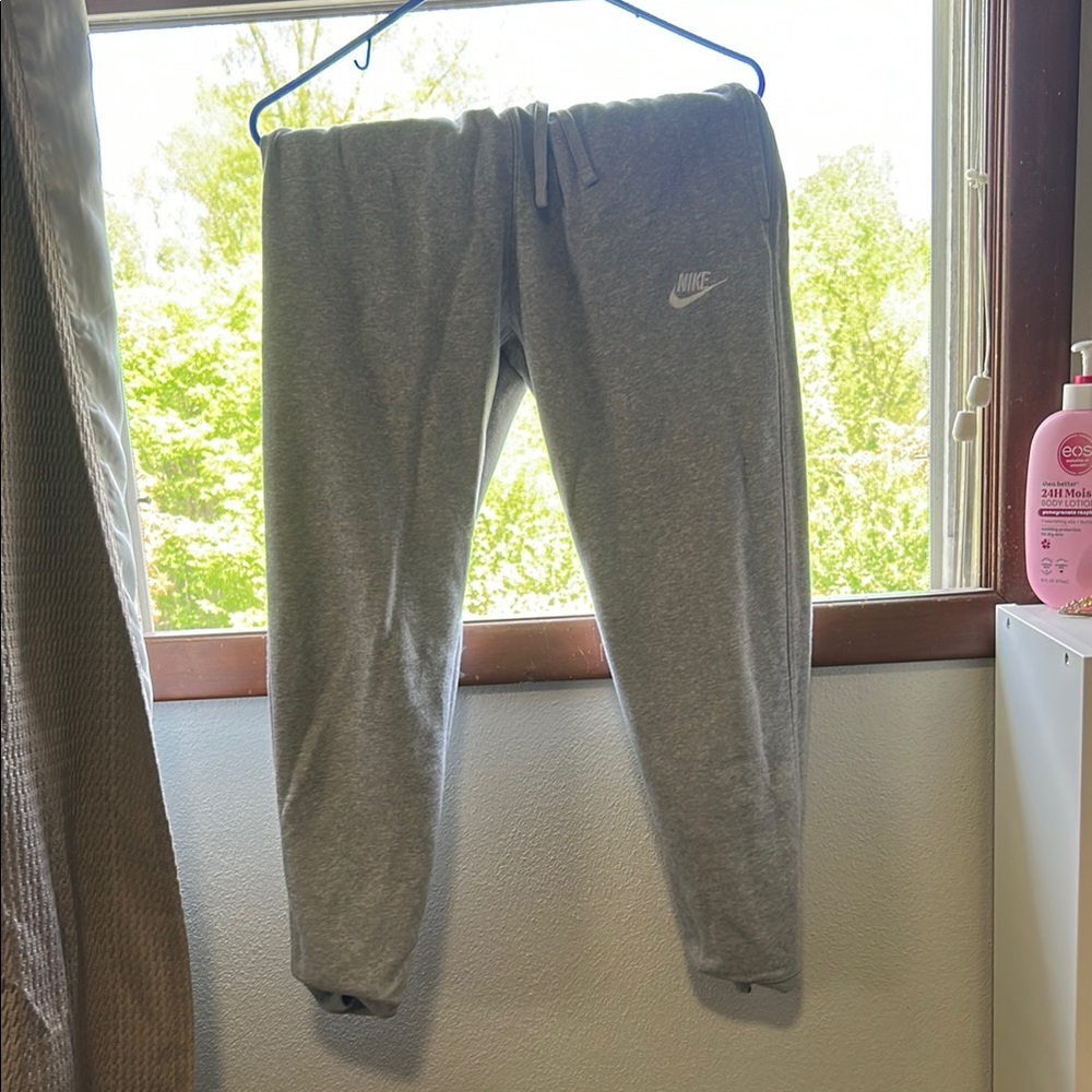 Nike men’s  Gray Sweatpants